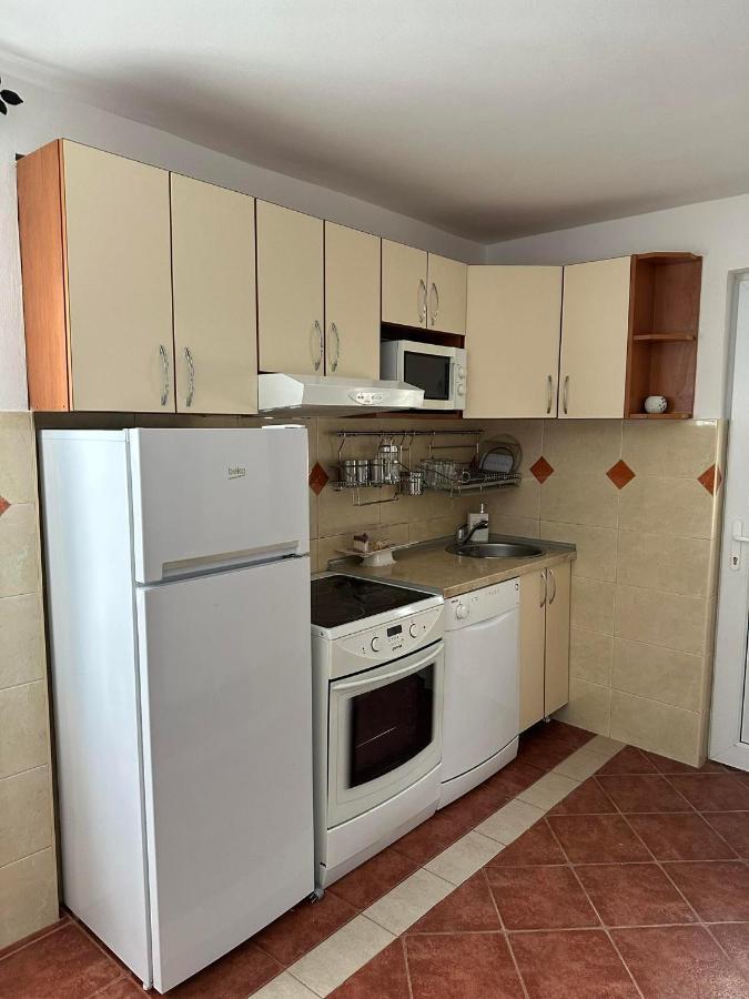 Apartmani Emily & Jully Nikšić Kültér fotó
