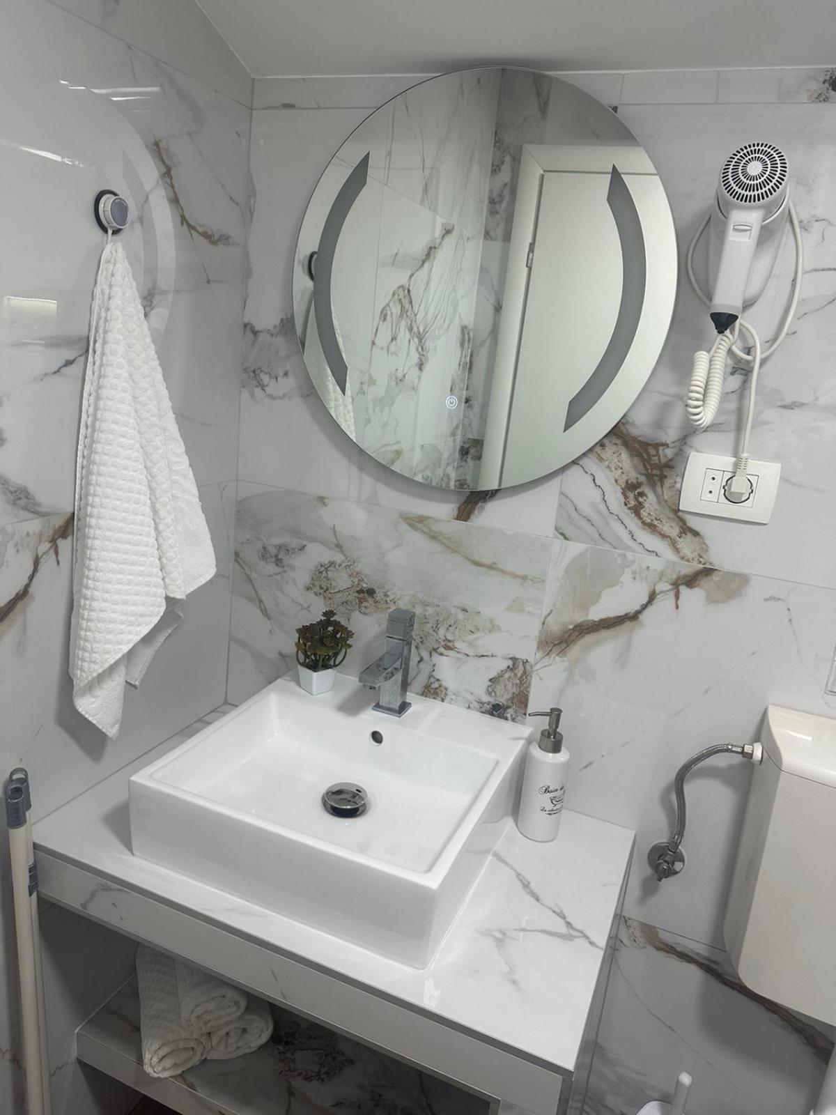 Apartmani Emily & Jully Nikšić Kültér fotó