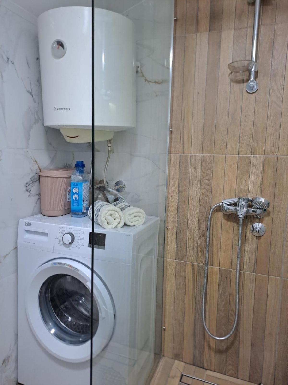 Apartmani Emily & Jully Nikšić Kültér fotó