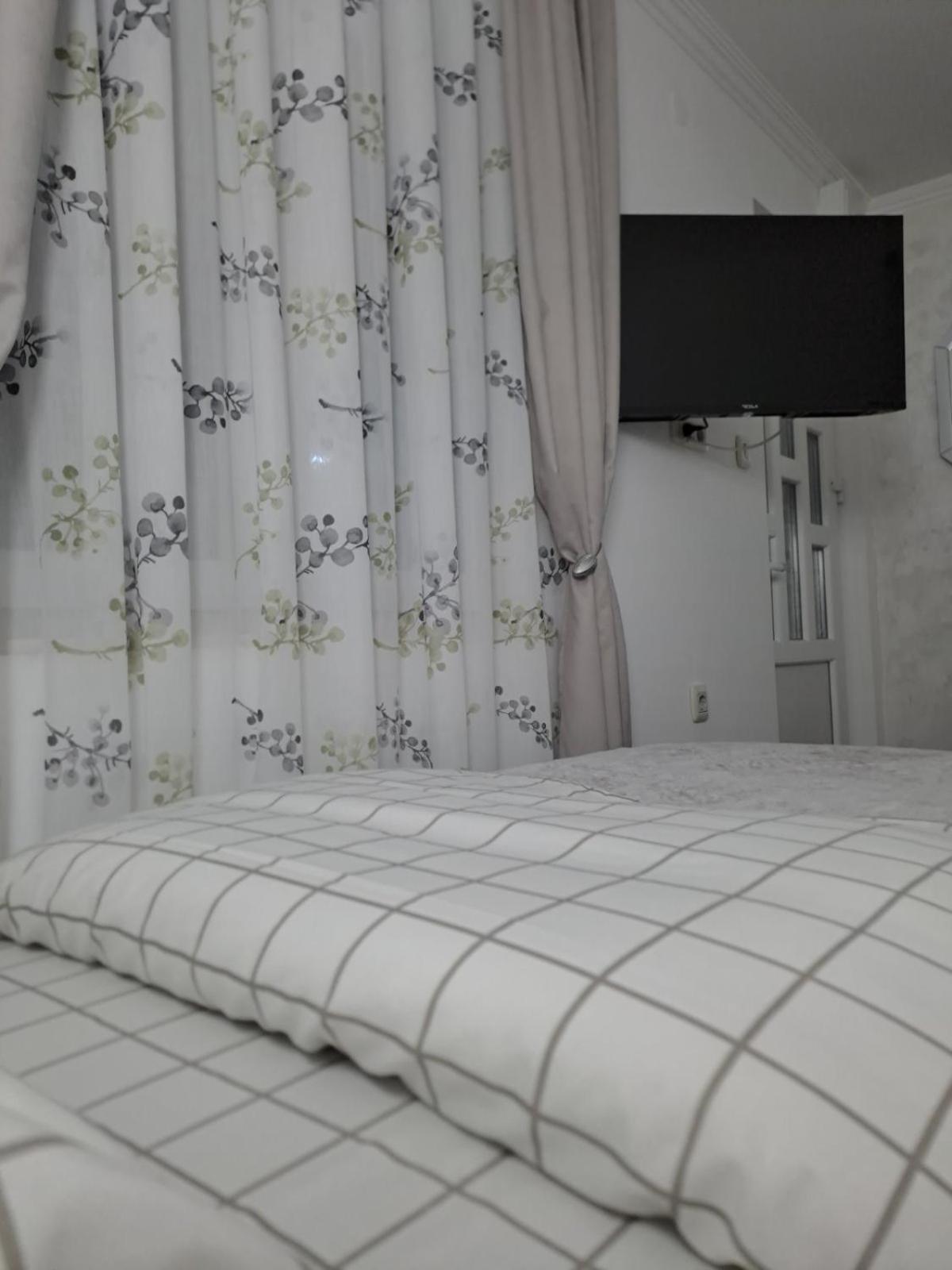 Apartmani Emily & Jully Nikšić Kültér fotó